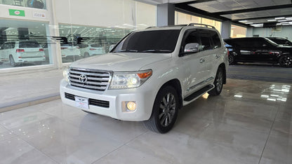Toyota Land Cruiser Zx Full House 2015