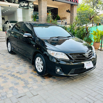 Toyota Corolla Altis 1.6 A/T 2013