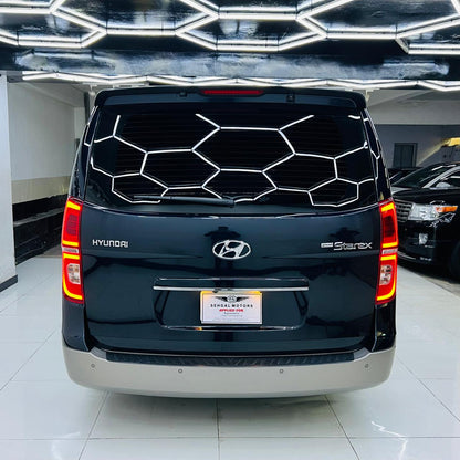 Hyundai Grand Starex GLX 2.4L 2019