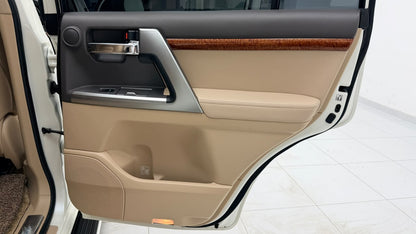 Toyota Land Cruiser Zx Full House 2014