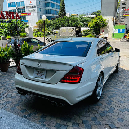 Mercedes Benz S Class S550 Model 2006