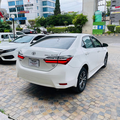 Toyota Corolla Grande Model 2017