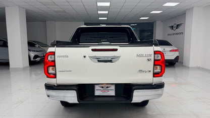 Toyota Hilux Revo V 2.8D 2022