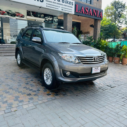 Toyota Fortuner V 2.7 VVTi  2014