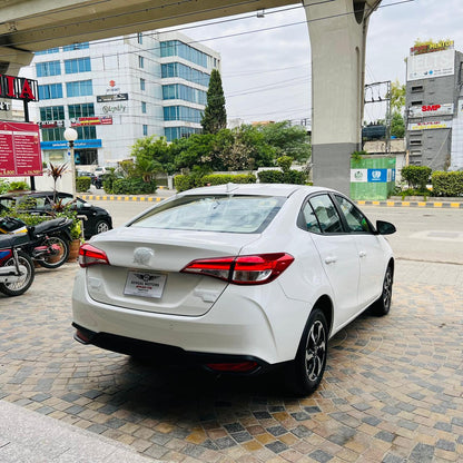 Toyota Yaris GLI 1.3 CVT-i 2025