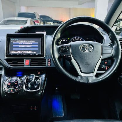 Toyota Esquire Gi Premium 2015