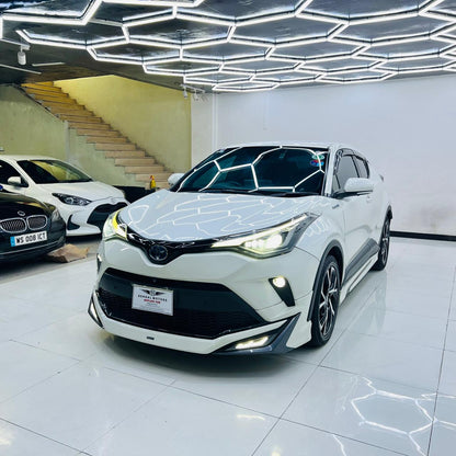 Toyota CHR G-LED  2020