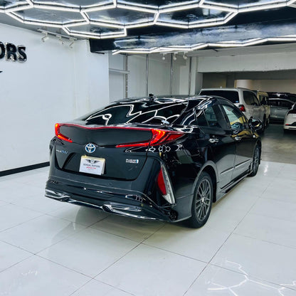 Toyota Prius PHEV 2018