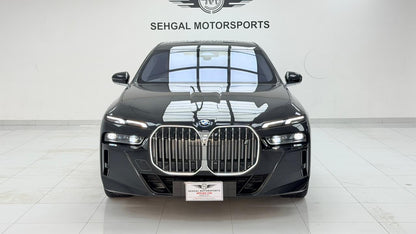 BMW 7 Series i7 xDRIVE60 M Package 2023