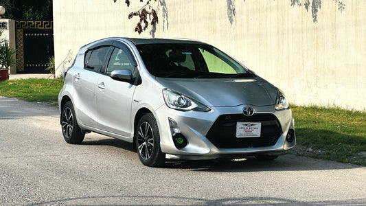 Toyota Aqua S Package  2017
