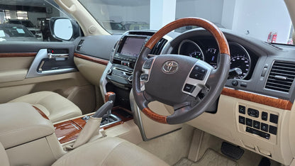 Toyota Land Cruiser Axg 2015