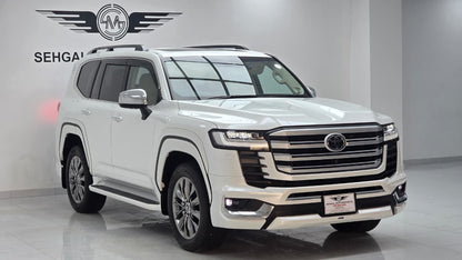 Toyota Land Cruiser Lc300 Zx Full House  2023