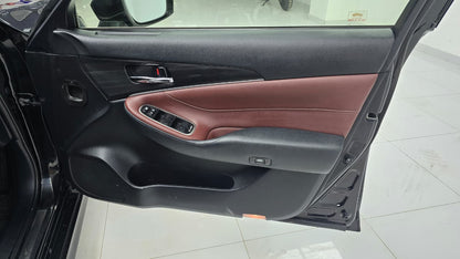 Toyota Crown Athlete S Package  2014