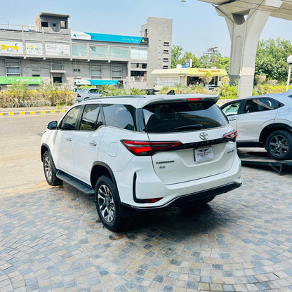 Toyota Fortuner Legender 2.8 D 2023