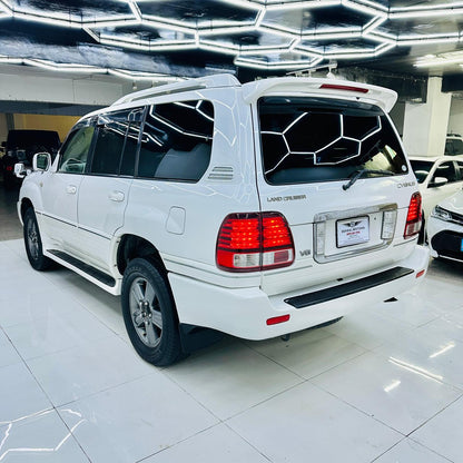 Toyota Land Cruiser Cygnus 4.7 Petrol 2005