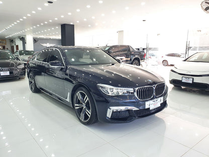 BMW 740e plugin hybrid 2018 Model