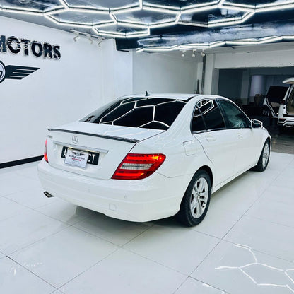 Mercedes Benz C Class Avant-Garde C 180 2013