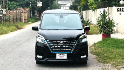Nissan Serena Highway Star e-Power 2020