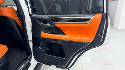 Lexus LX 570 Black Sequence 2020