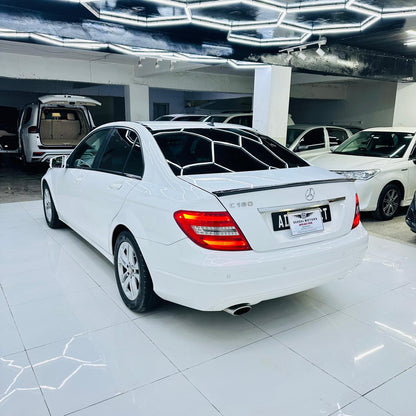 Mercedes Benz C Class Avant-Garde C 180 2013