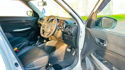 Suzuki Swift GLX VVT 2025
