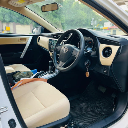 Toyota Corolla GLI A/T 1.3 2020