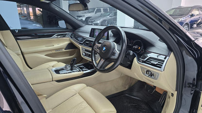 BMW 7 Series  740e 2018