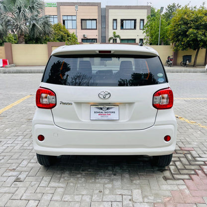 Toyota Passo XL Model 2017