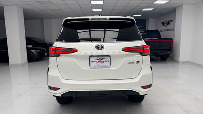Toyota Fortuner GR-S Sports 2024
