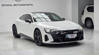 Audi e-tron GT Standard Package 2022