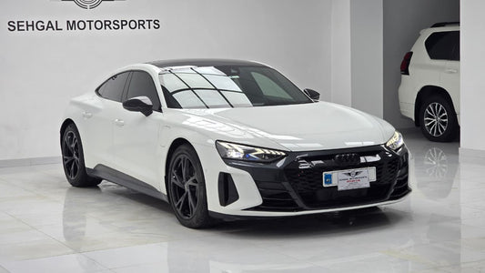 Audi e-tron GT Standard Package 2022