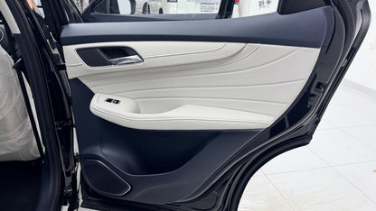 MG HS PHEV 2025