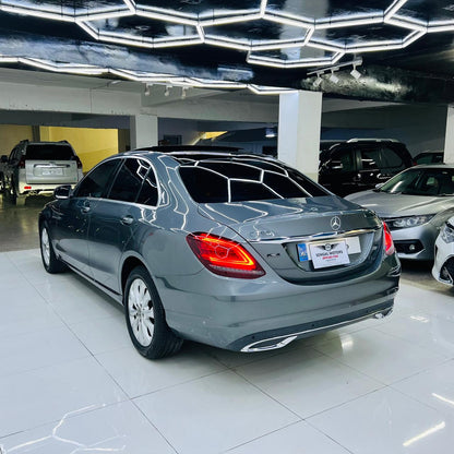 Mercedes Benz C Class C 180 Exclusive 2019