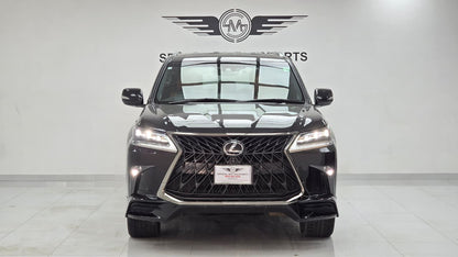 Lexus LX 570 Black Sequence 2020