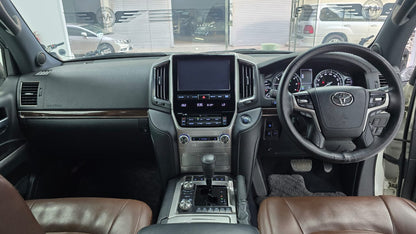 Toyota Land Cruiser Zx Full House 2016