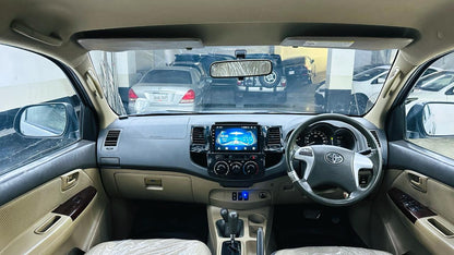 Toyota Hilux Vigo G 2013