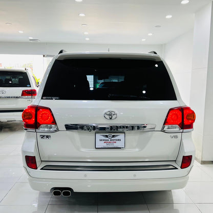 Toyota Land Cruiser ZX 2014