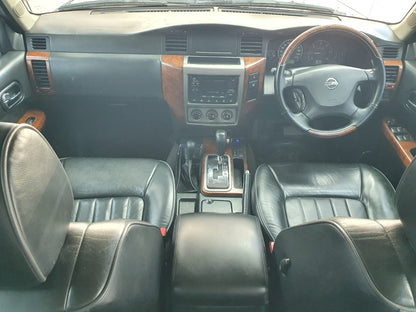 Nissan Patrol STD 2011