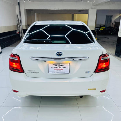 Toyota Corolla Axio Hybrid S Package 2017