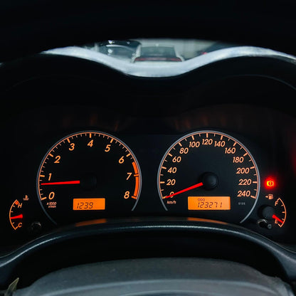 Toyota Corolla GLI 1.3 M/T 2013