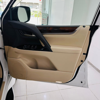 Lexus LX Series 570 2016