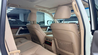 Toyota Land Cruiser Ax 2014