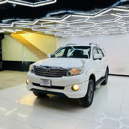 Toyota Fortuner V TRD Sportivo 2015