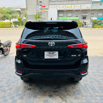 Toyota Fortuner GR-S 2.8D 2023