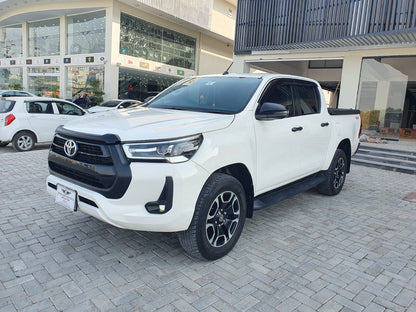 Toyota Hilux Revo V 2.8D 2021