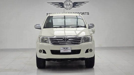 Toyota vigo G Auto 2014