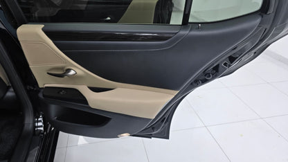 Lexus ES 2500cc Hybrid 2021