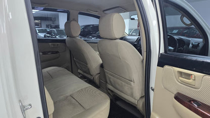 Toyota vigo G Auto 2014