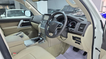 Toyota Land Cruiser Ax 2021