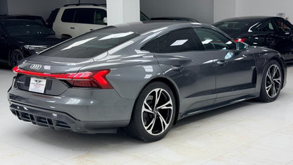 Audi e-tron GT Standard Package 2022